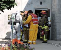 Hazmat Team / Columbus Fire Department responding into the building